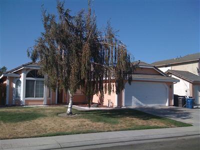 149 J St, Lathrop, CA 95330 photo 1