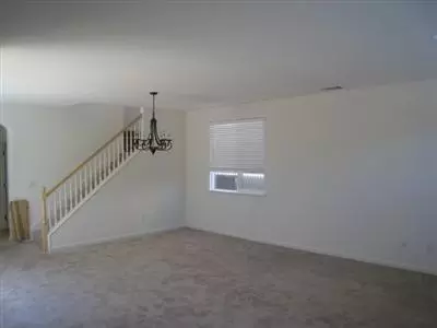 665 Serpa Ranch Rd, Tracy, CA 95377 photo 2