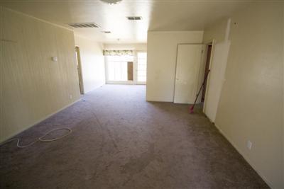 907 Elm Ave, Modesto, CA 95351 photo 2