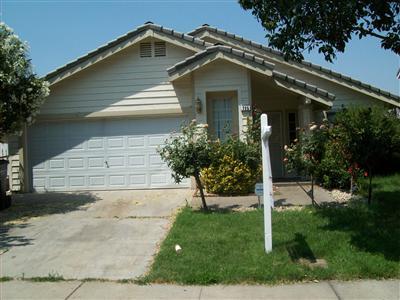 725 Park Meadow Dr, Modesto, CA 95358 photo 1