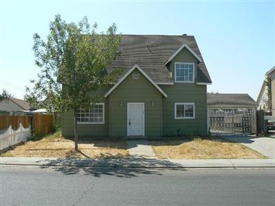 1504 Dezzani Ln, Modesto, CA 95358 photo 1