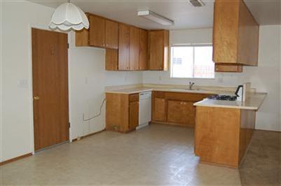 1031 Roosevelt Ave, Winters, CA 95694 photo 2