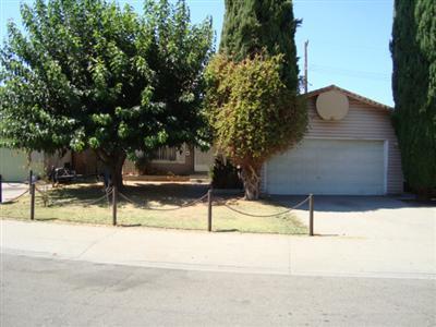 955 Lloyd St, Lodi, CA 95240 photo 1