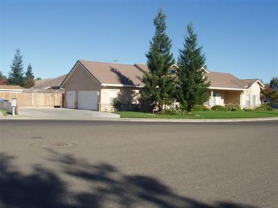 3463 Freitas Ct, Turlock, CA 95382 photo 2