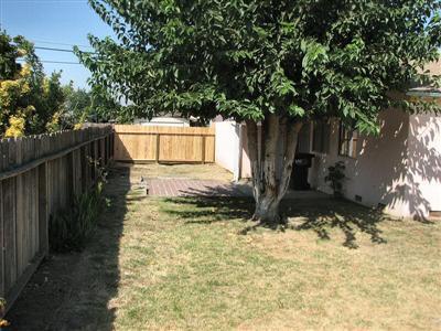 828 Herndon Rd, Modesto, CA 95351 photo 2