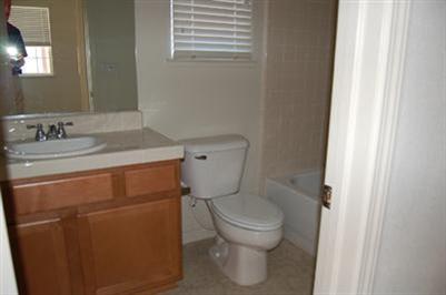 31 Echo Ct, Patterson, CA 95363 photo 8