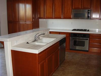 640 Saffron Dr, Tracy, CA 95377 photo 5