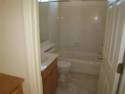450 Albrecht St, Manteca, CA 95337 photo 6