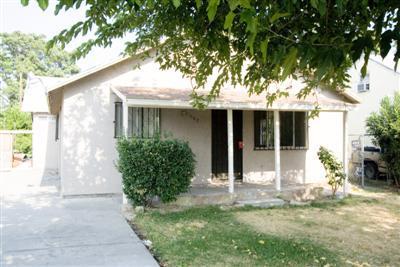 402 Empire Ave, Modesto, CA 95354 photo 1