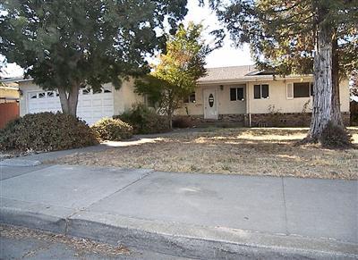 200 Duke Ct, Turlock, CA 95382 photo 1