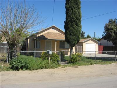 1733 Kenneth St, Modesto, CA 95351 photo 1