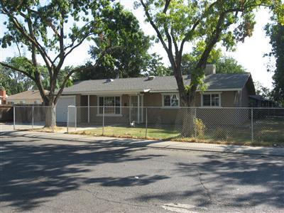 918 Robert Way, Modesto, CA 95351 photo 1
