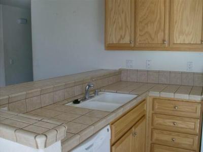 6583 Golden Bobcat Ct, Winton, CA 95388 photo 2