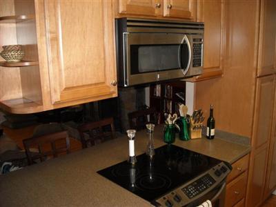 1520 E Coolidge Ave, Modesto, CA 95355 photo 2
