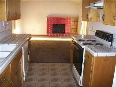 1551 Bernice Dr, Ceres, CA 95307 photo 2