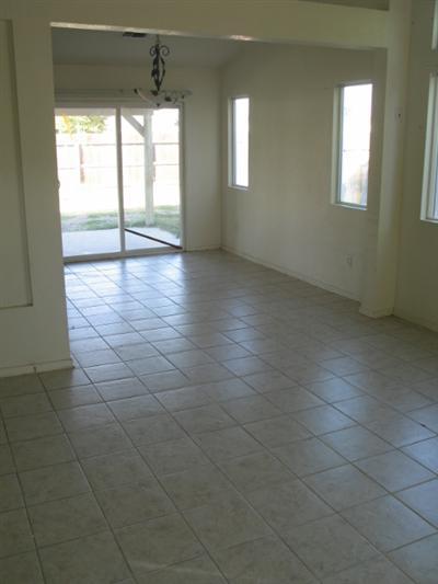 16268 Summit Way, Delhi, CA 95315 photo 2