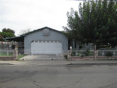 824 Herndon Rd, Modesto, CA 95351 photo 1