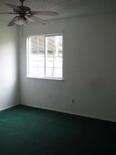 824 Herndon Rd, Modesto, CA 95351 photo 3