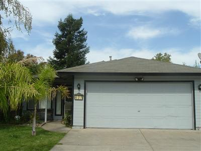 427 Concord St, Lodi, CA 95240 photo 1