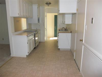 211 Rosa Ave, Winters, CA 95694 photo 2