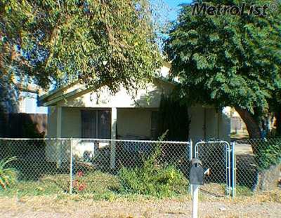 8712 Wilson St, Patterson, CA 95363 photo 1