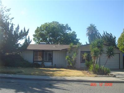 1555 Cardella St, Firebaugh, CA 93622 photo 1