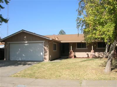 1925 Hunt Ave, Modesto, CA 95350 photo 1