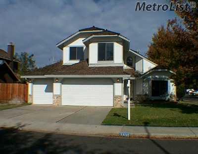 2805 Canyon Dr, Modesto, CA 95351 photo 1