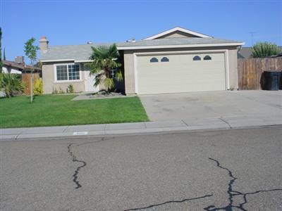 726 Dixie Ln, Ripon, CA 95366 photo 1