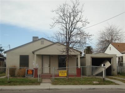 2137 Pine St, Ceres, CA 95307 photo 1