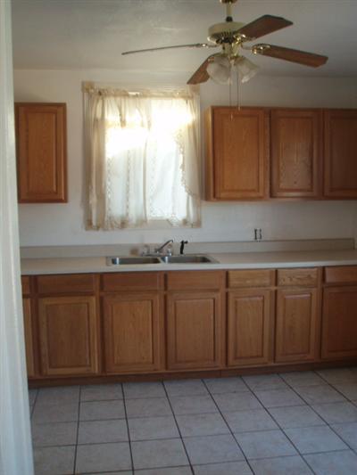 1625 E 8th St, Stockton, CA 95206 photo 2