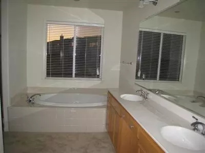 419 Poelstra Ct, Ripon, CA 95366 photo 6