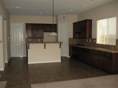 3514 Valley Oak Dr, Ceres, CA 95307 photo 2