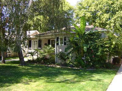 721 Howard St, Lodi, CA 95242 photo 1