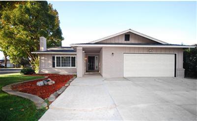 3901 Peacock Ln, Modesto, CA 95356 photo 1
