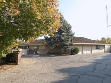 424 Crawford Rd, Modesto, CA 95356 photo 1