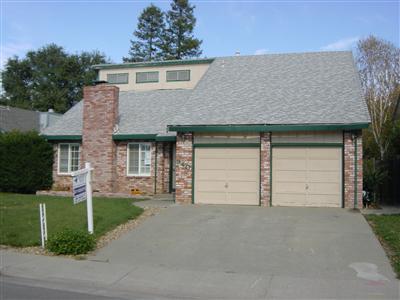 940 N Lincoln, Dixon, CA 95620 photo 1