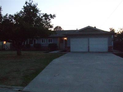 1212 5th St, Turlock, CA 95380 photo 1