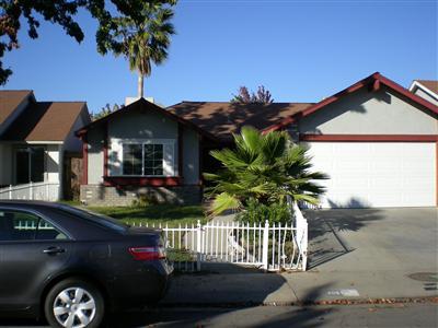 2021 Boulder Creek Dr, Modesto, CA 95351 photo 1