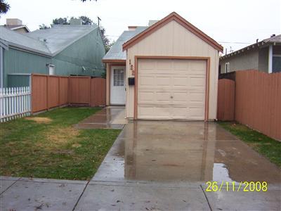 122 W 4th St, Tracy, CA 95376 photo 1