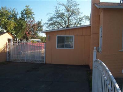 1784 N Coffee St, Merced, CA 95341 photo 2