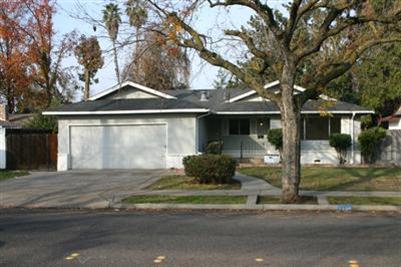 1445 W Rumble Rd, Modesto, CA 95350 photo 1