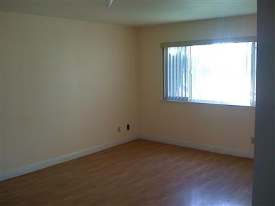 3262 Cheyenne Dr, Merced, CA 95348 photo 2