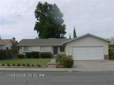2505 Adrian St, Turlock, CA 95382 photo 1