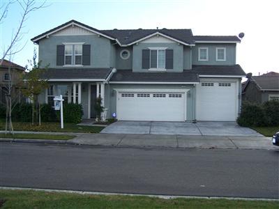 1882 Caprice Dr, Turlock, CA 95382 photo 2