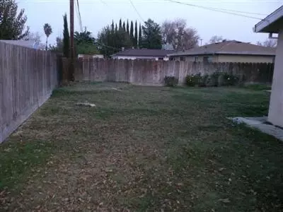 221 E 20th St, Tracy, CA 95376 photo 10