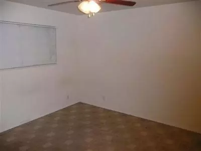 221 E 20th St, Tracy, CA 95376 photo 7