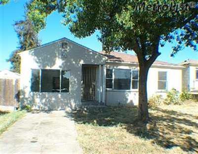 1109 Manor Dr, Modesto, CA 95351 photo 1