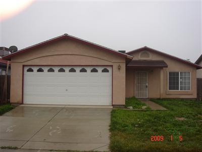 9941 Dulcinea St, Planada, CA 95365 photo 1
