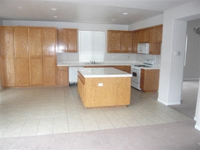 7784 Hyde Park Cir, Antelope, CA 95843 photo 3